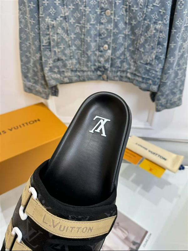 20251128184544174 210